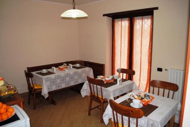 B&B Insula Portus 피우미치노 외부 사진